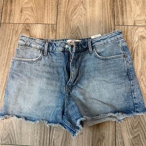 Wrangler Light Blue Frayed Hem Jean Shorts